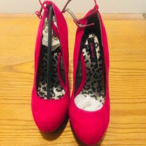 Pink Heel-less heels